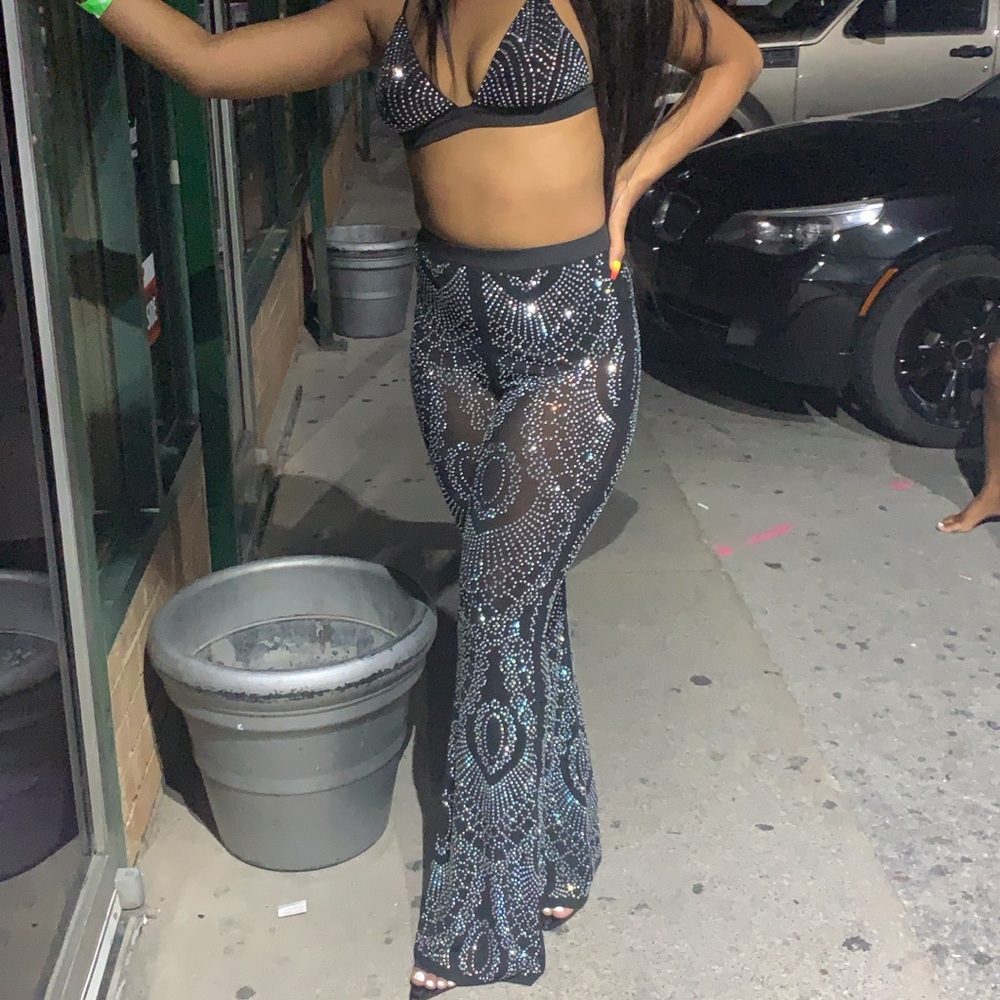 2 piece - Picture 2 of 3